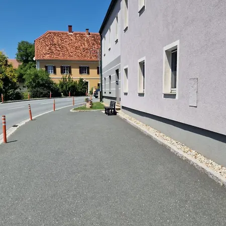 Voll Ausgestattet, Naehe Heiltherme Bad Waltersdorf Apartment Ebersdorf (Hartberg-Furstenfeld)
