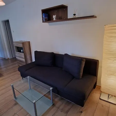 아파트 Voll Ausgestattet, Naehe Heiltherme Bad Waltersdorf *