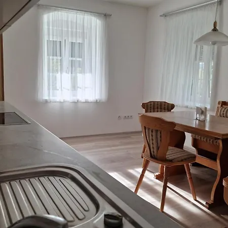 Appartement Voll Ausgestattet, Naehe Heiltherme Bad Waltersdorf