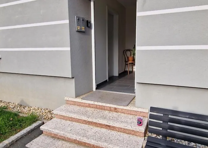 Apartment Voll Ausgestattet, Naehe Heiltherme Bad Waltersdorf *